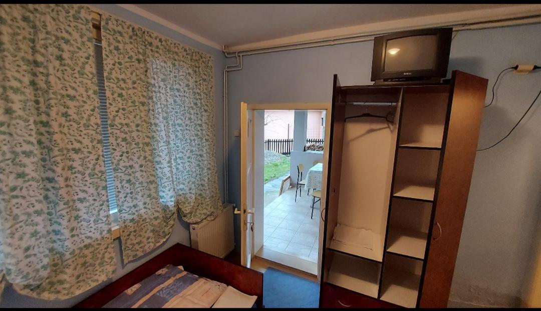 Hotel Domacinstvo Jolovic Kraljevo Exterior foto